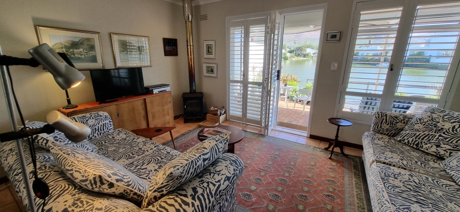 To Let 1 Bedroom Property for Rent in Marina Da Gama Western Cape